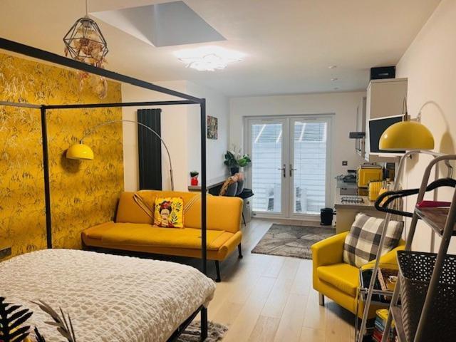 Crow Nest Apartment Бартън он Сий Екстериор снимка